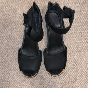 Sorel heels